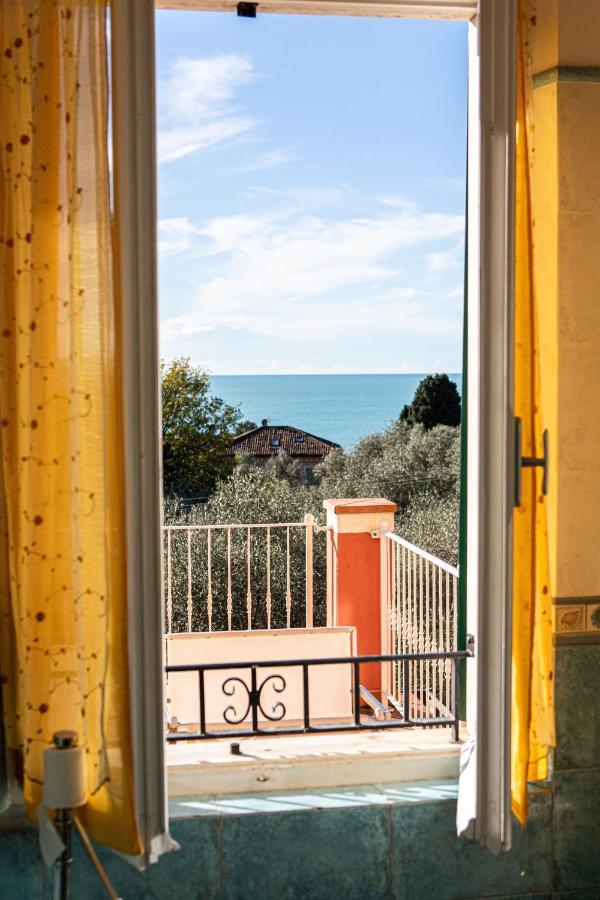 Gambero Nero Hotel Tellaro Exterior foto